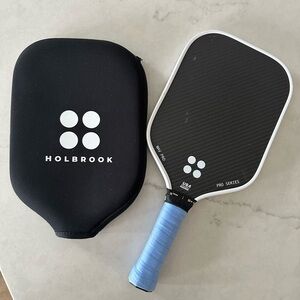 Holbrook Mav Pro Series Pickleball Paddle with Case